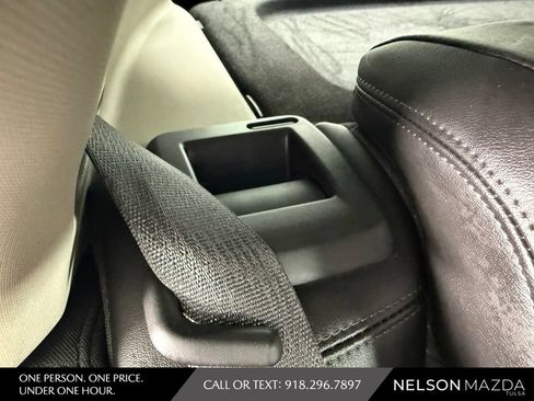 Used 2019 Buick Encore Preferred FWD image 38
