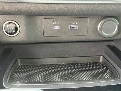 Used 2021 Nissan Rogue SV FWD image 36