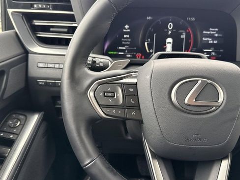 Certified 2026 Lexus GX 550 w/ Cold Area Package AWD/4WD image 15
