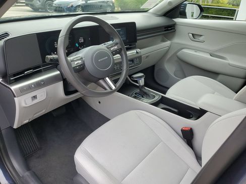 Used 2025 Hyundai Kona SEL FWD image 22