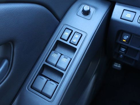 New 2026 Nissan Frontier SV w/ SV Convenience Package image 14