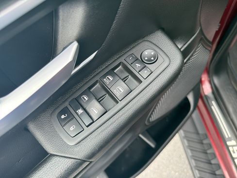 Used 2023 RAM 1500 Big Horn AWD/4WD image 16