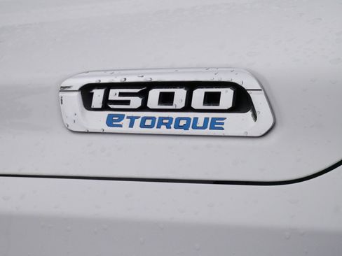 Used 2022 RAM 1500 Big Horn AWD/4WD image 18