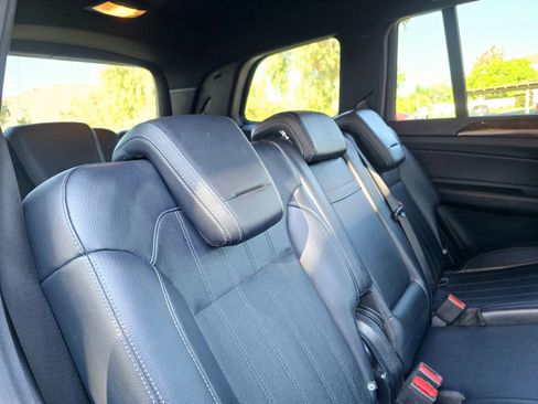 Used 2019 Mercedes-Benz GLS 450 4MATIC w/ Premium 1 Package image 36