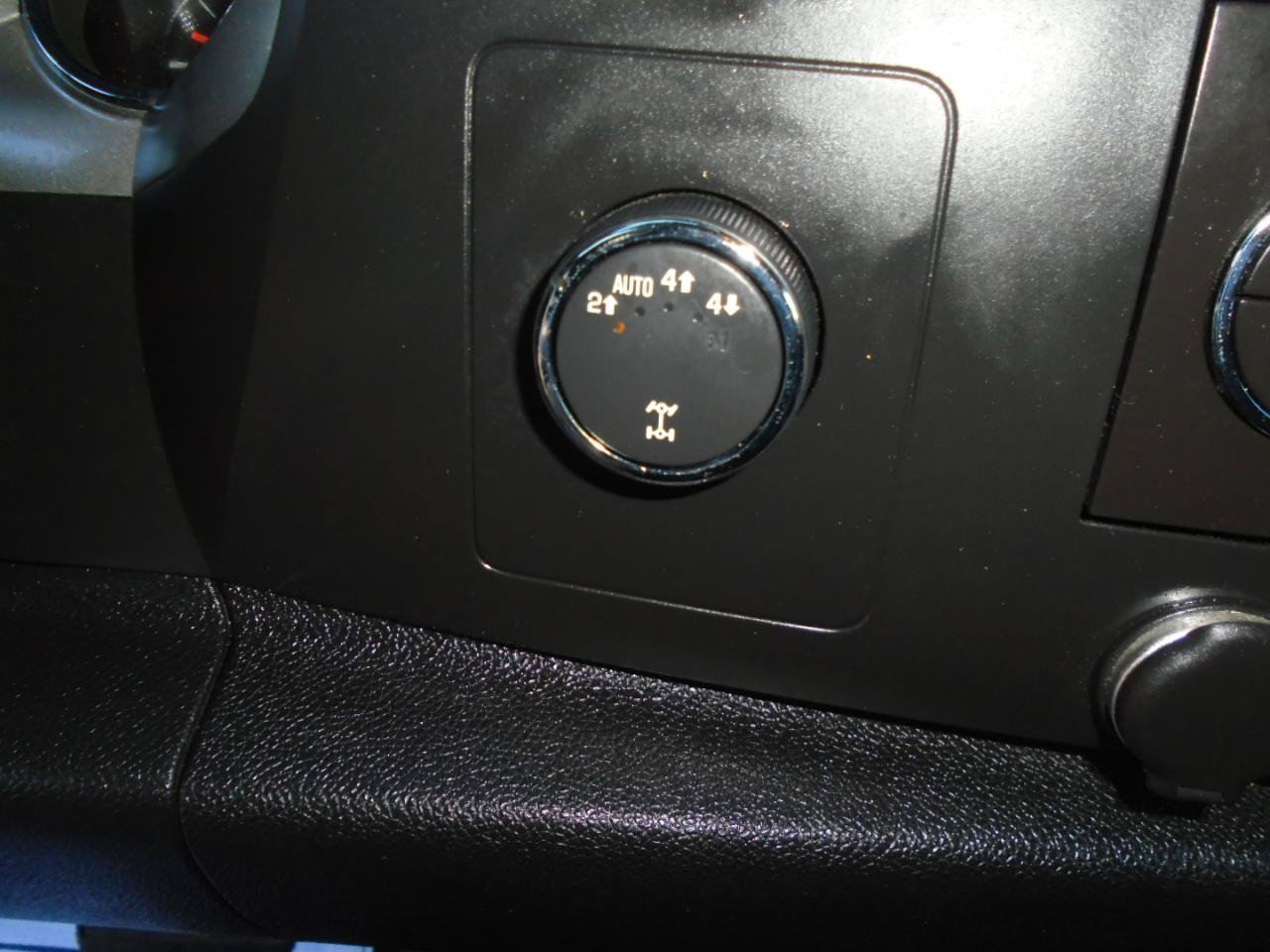Used 2013 GMC Sierra 1500 SLE w/ Power Tech Package AWD/4WD image 19
