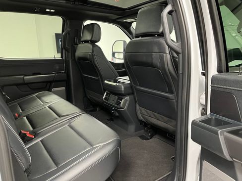 Used 2025 Ford F150 Lariat AWD/4WD image 53