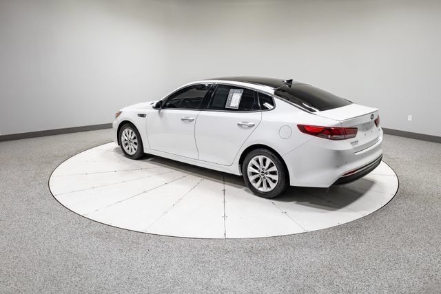 Used 2018 Kia Optima S w/ Panoramic Sunroof Package FWD image 29