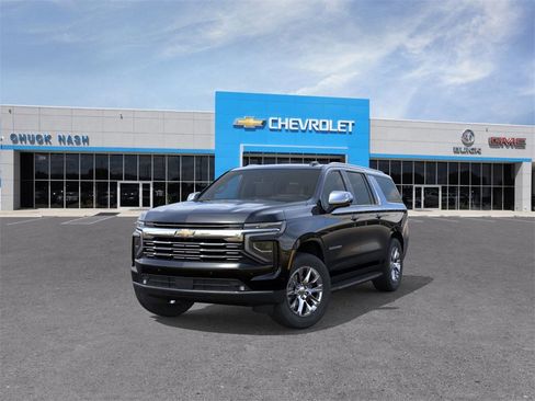 New 2026 Chevrolet Suburban Premier image 8
