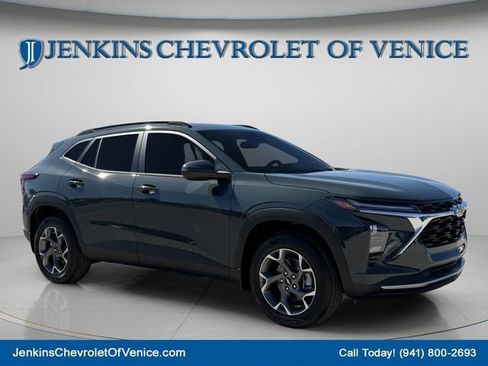 New 2026 Chevrolet Trax LT image 1