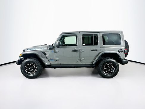 Used 2022 Jeep Wrangler Unlimited Rubicon 4xe w/ Cold Weather Group AWD/4WD image 4