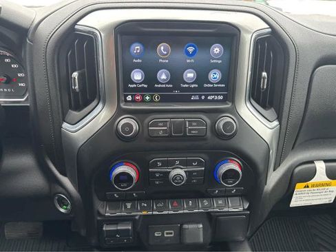 Used 2022 Chevrolet Silverado 2500 LT w/ Midnight Edition image 21