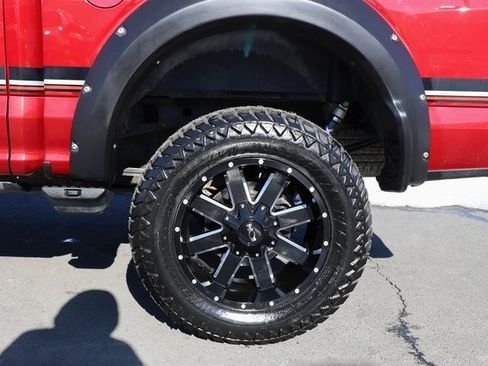 Used 2018 Ford F150 Lariat w/ Equipment Group 502A Luxury image 21