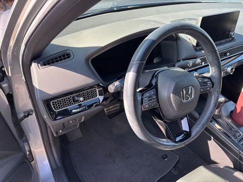 Used 2024 Honda Civic Sport image 16