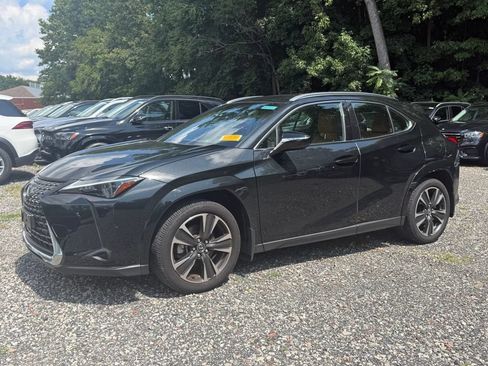 Used 2025 Lexus UX 300h AWD w/ Cold Area Package image 3
