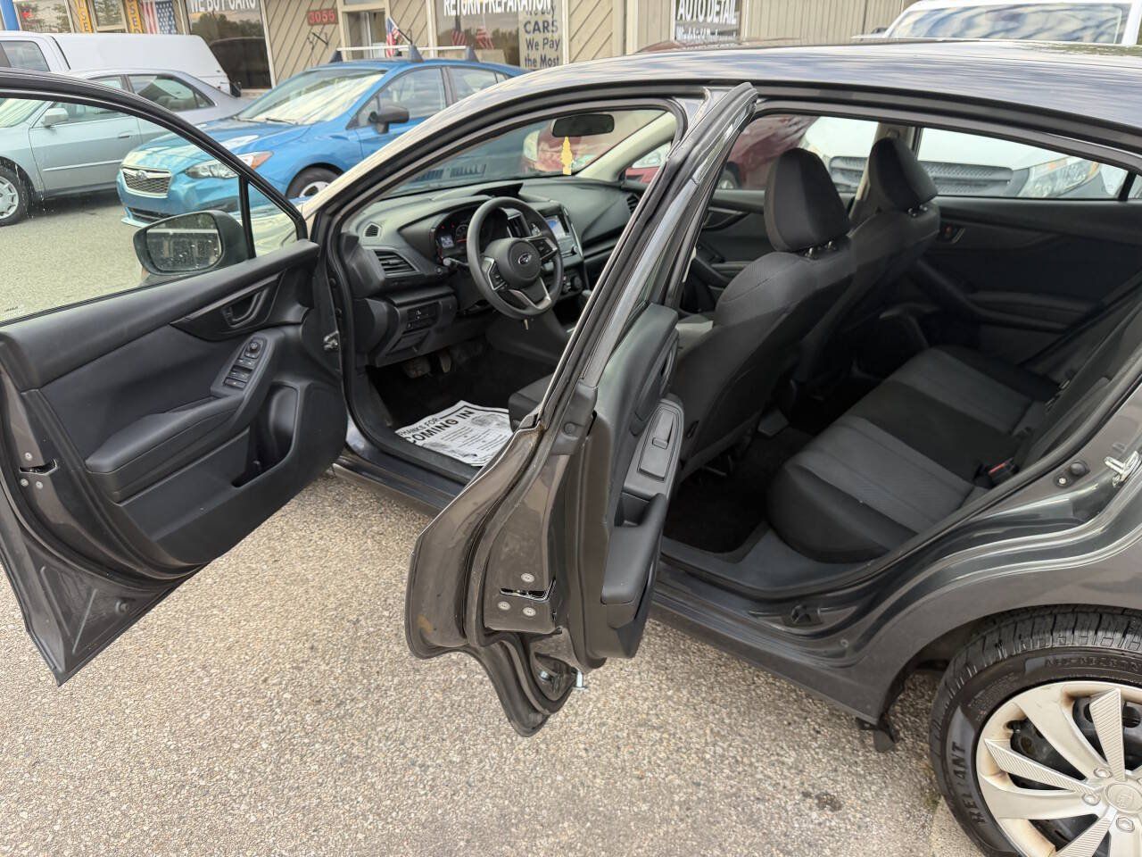 Used 2018 Subaru Impreza 2.0i AWD/4WD image 25
