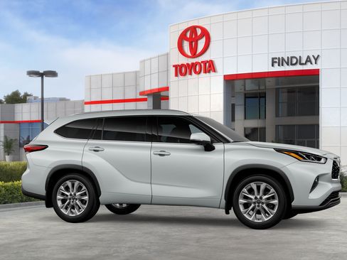 New 2026 Toyota Highlander Limited AWD/4WD image 13