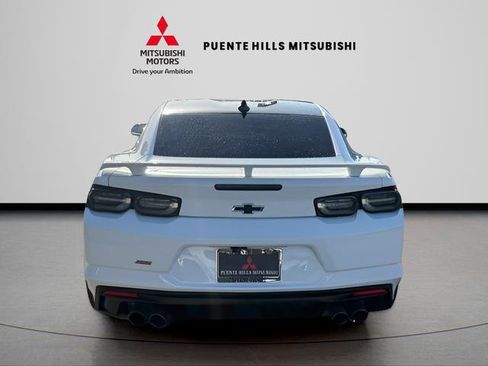 Used 2019 Chevrolet Camaro SS image 7