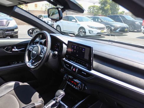 Used 2022 Kia Forte GT-Line FWD image 22