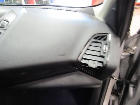 Used 2017 Ford Escape Titanium w/ Equipment Group 301A AWD/4WD image 23