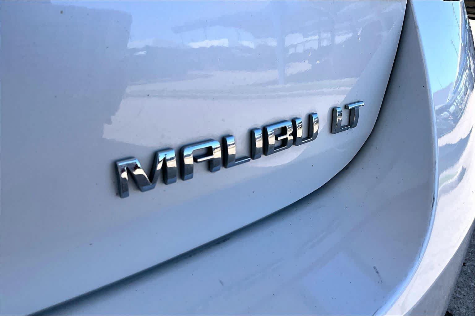 Used 2015 Chevrolet Malibu LT w/ Leather Package FWD image 30
