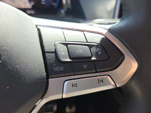 Used 2024 Volkswagen Atlas Peak Edition SEL image 23