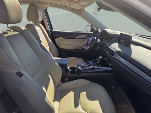 Used 2019 MAZDA CX-9 Touring w/ Touring Premium Package image 30