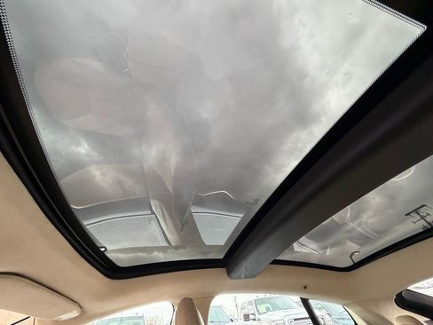 Used 2013 Tesla Model S Performance image 26