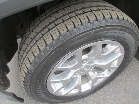 Used 2014 GMC Sierra 1500 SLT w/ SLT Crew Cab Value Package image 13