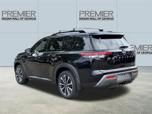 New 2026 Nissan Pathfinder Platinum FWD image 25