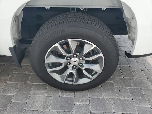 Used 2026 Chevrolet Silverado 1500 RST RWD image 7