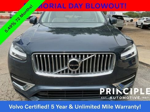 Certified 2024 Volvo XC90 B5 Plus AWD/4WD image 3