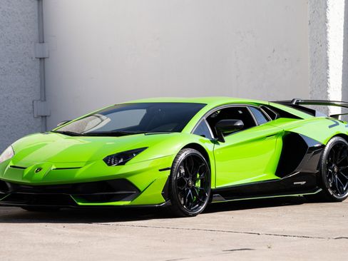 Used 2019 Lamborghini Aventador SVJ image 7