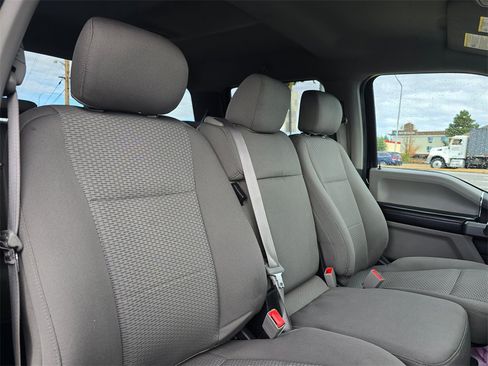 Used 2018 Ford F150 XLT image 10