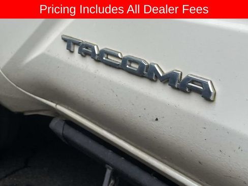 Used 2024 Toyota Tacoma SR5 AWD/4WD image 3
