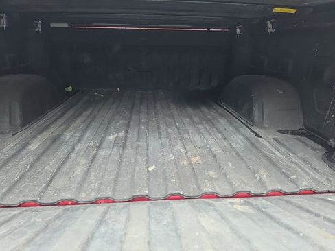 Used 2020 Chevrolet Silverado 1500 LT Trail Boss image 8