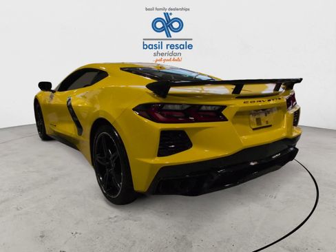 Used 2025 Chevrolet Corvette Stingray Coupe w/ Z51 Performance Package image 6