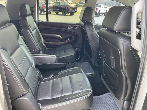 Used 2015 GMC Yukon XL Denali w/ Open Road Package AWD/4WD image 14