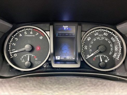 Used 2021 Toyota Tacoma TRD Sport image 23