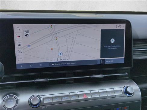 Used 2024 Hyundai Kona Limited FWD image 13