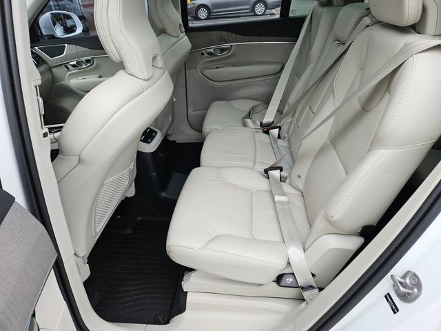 Certified 2025 Volvo XC90 T8 Plus w/ Protection Package Premier AWD/4WD image 15