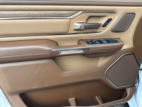 Used 2020 RAM 1500 Longhorn image 16