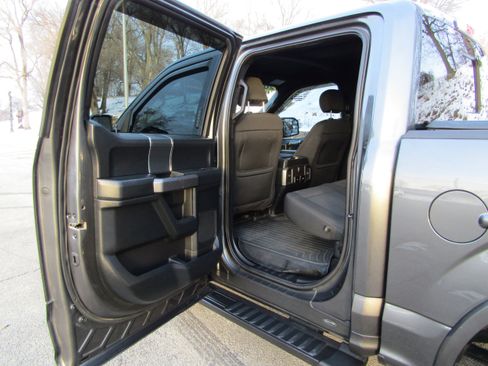 Used 2020 Ford F150 XLT w/ Equipment Group 302A Luxury image 16