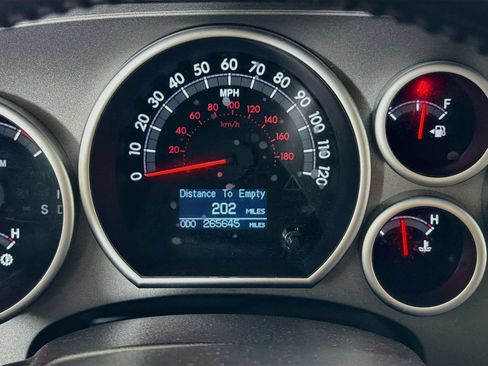 Used 2011 Toyota Sequoia Limited AWD/4WD image 14