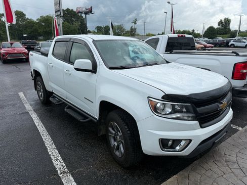 Used 2015 Chevrolet Colorado Z71 AWD/4WD image 1