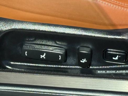 Used 2002 Lexus SC 430 Convertible RWD image 9
