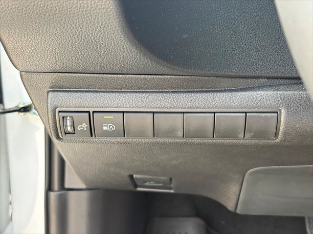 Certified 2026 Toyota Corolla XSE FWD image 21