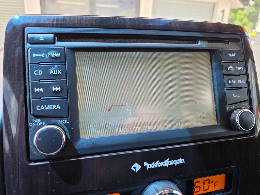 Used 2014 Nissan Titan SL AWD/4WD image 21