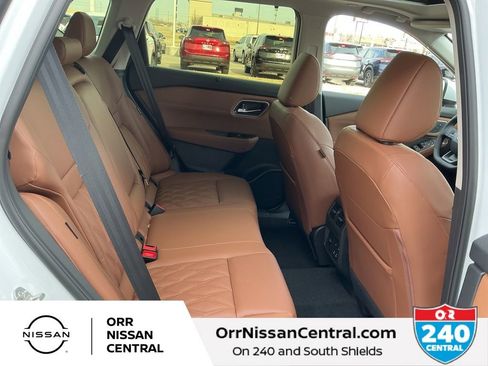 New 2026 Nissan Rogue Platinum w/ Platinum Premium Package AWD/4WD image 12
