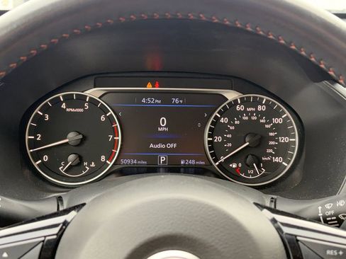 Used 2024 Nissan Altima 2.5 SR image 14