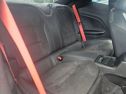 Used 2018 Chevrolet Camaro ZL1 RWD image 16